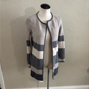 Talbots Gray and Cream Women's Cardigan Sweater Sz S
